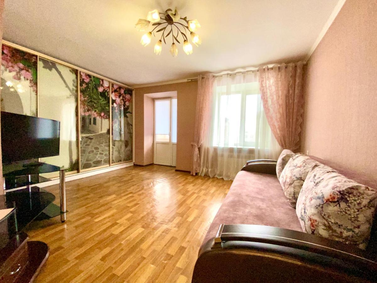 Apartpoltava Центр Полтави, Простора Та Зручна Квартира Біля Пует, 2-Окремі Кімнати, Звітна Документація Для Відрядження エクステリア 写真