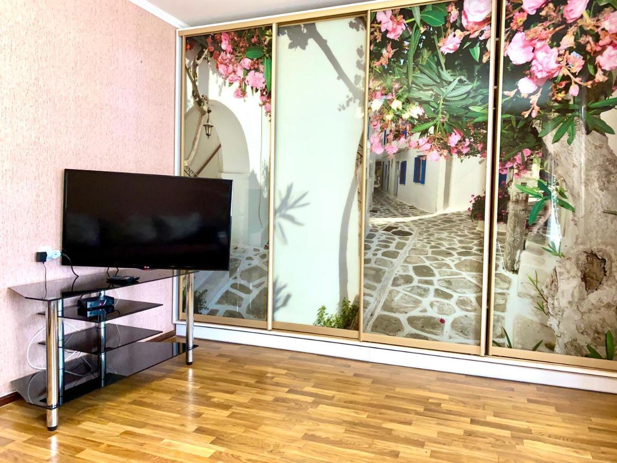 Apartpoltava Центр Полтави, Простора Та Зручна Квартира Біля Пует, 2-Окремі Кімнати, Звітна Документація Для Відрядження エクステリア 写真